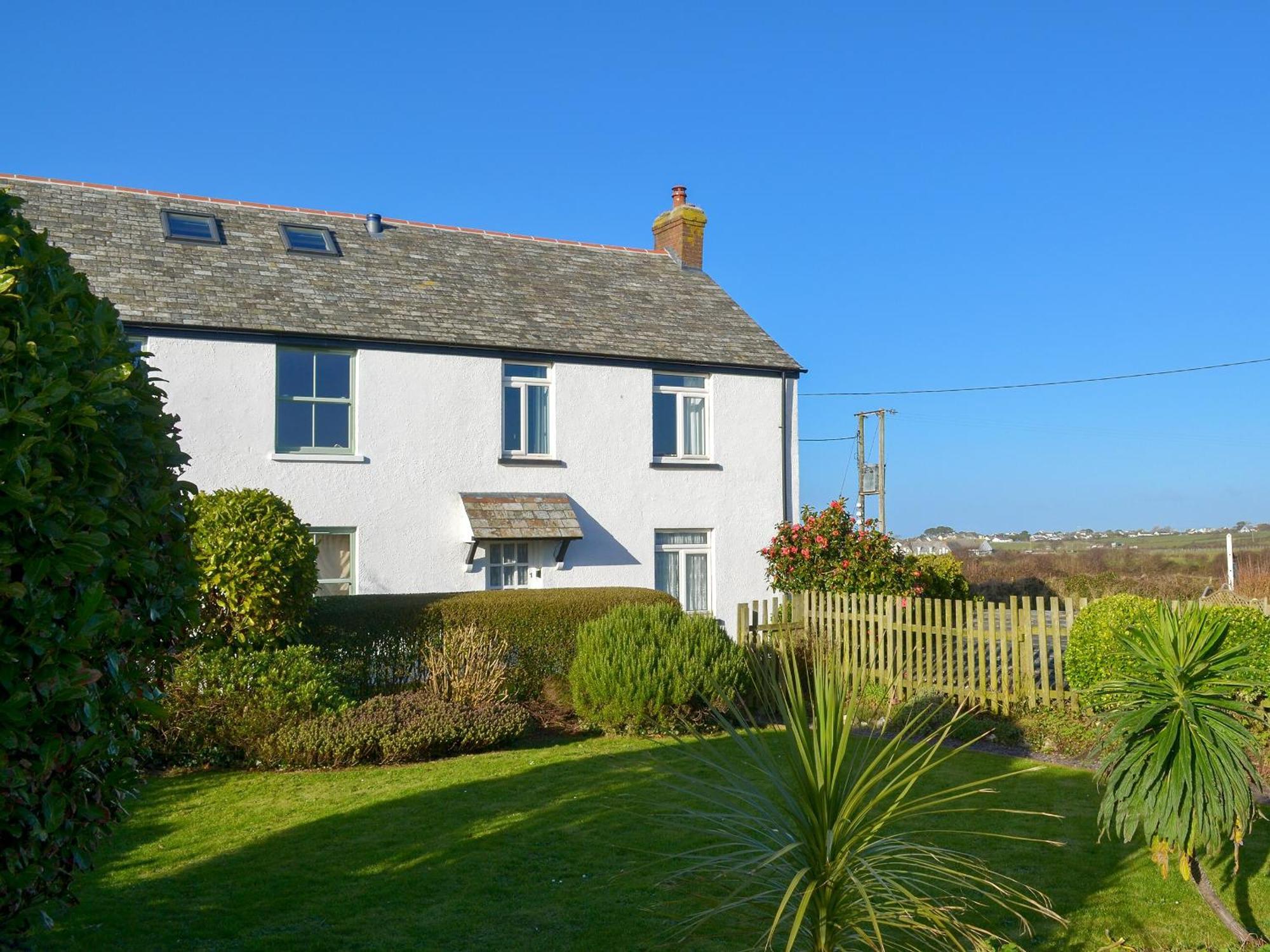 Tregatta Terrace Villa Tintagel Exterior photo